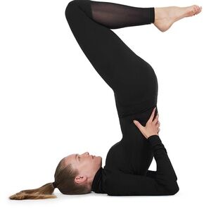 NWT Matek black chic luxury workout activewear leggings small